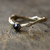 Prstene - Vetvičkový s čierným diamantom, žlté zlato - 10217209_