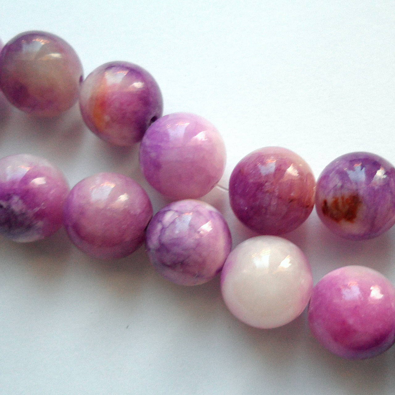 Perský jadeit-1ks (12mm-ametyst)