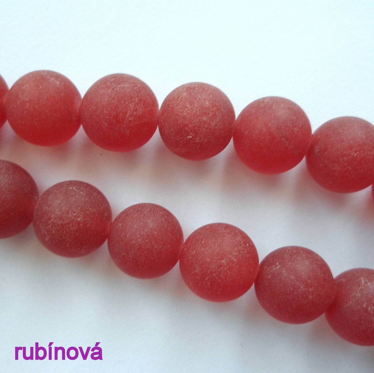 Jadeit matný 12mm-1ks (rubínová)