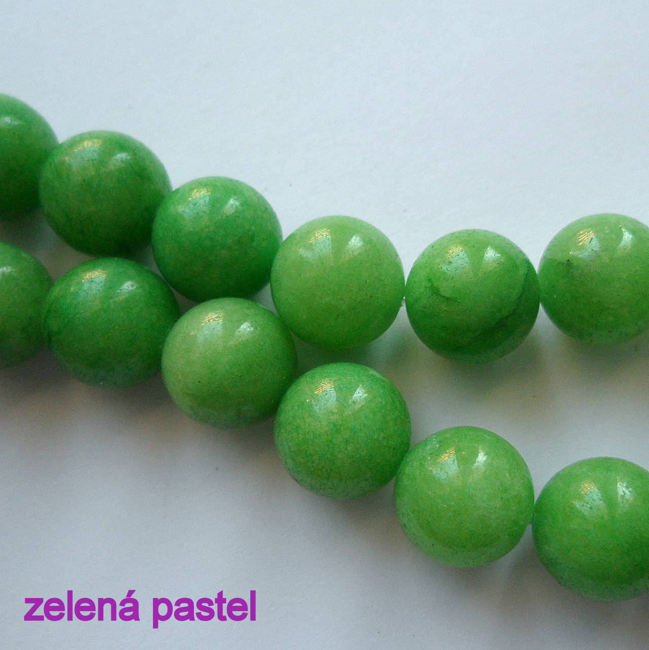 Jadeit 12mm-1ks (zelená pastel)