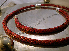 Pánske šperky - Na krk - kožený červený 6 mm - 10226797_