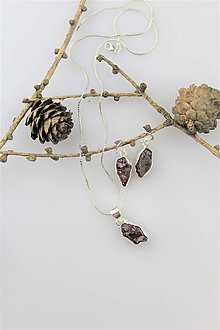 Sady šperkov - náušnice,prívesok granát - súprava v striebre - 10239060_