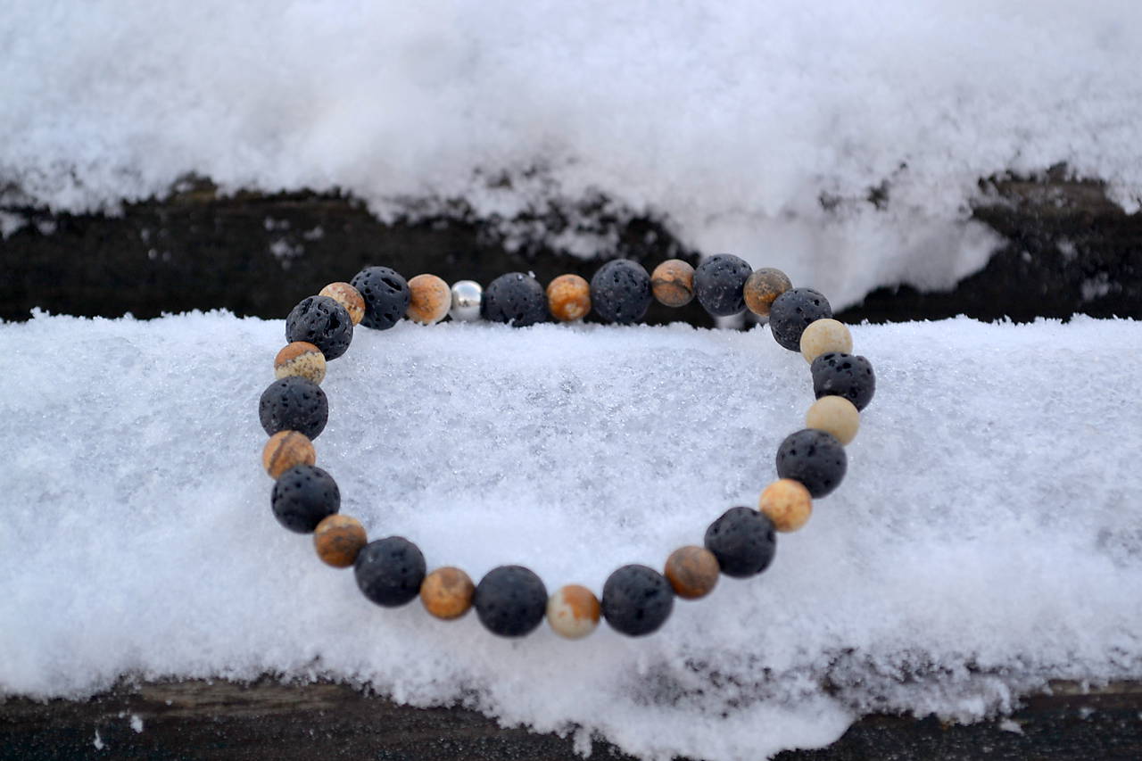 Jaspis, láva náramok