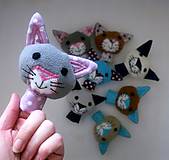 Hračky - Prstová maňuška zvieratko (mačička) - 10273851_