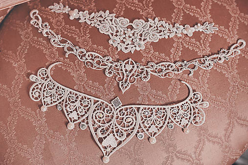 biela čipkovaná tiara/choker white dream - "čas čipky"