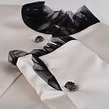 Saká - Dámske sako s ozdobnou sieťkou smotanové à la Chanel - 10291825_