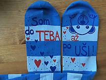  - Maľované pásikavé ponožky s nápisom: "Som do teba/ až po uši" - 10311389_