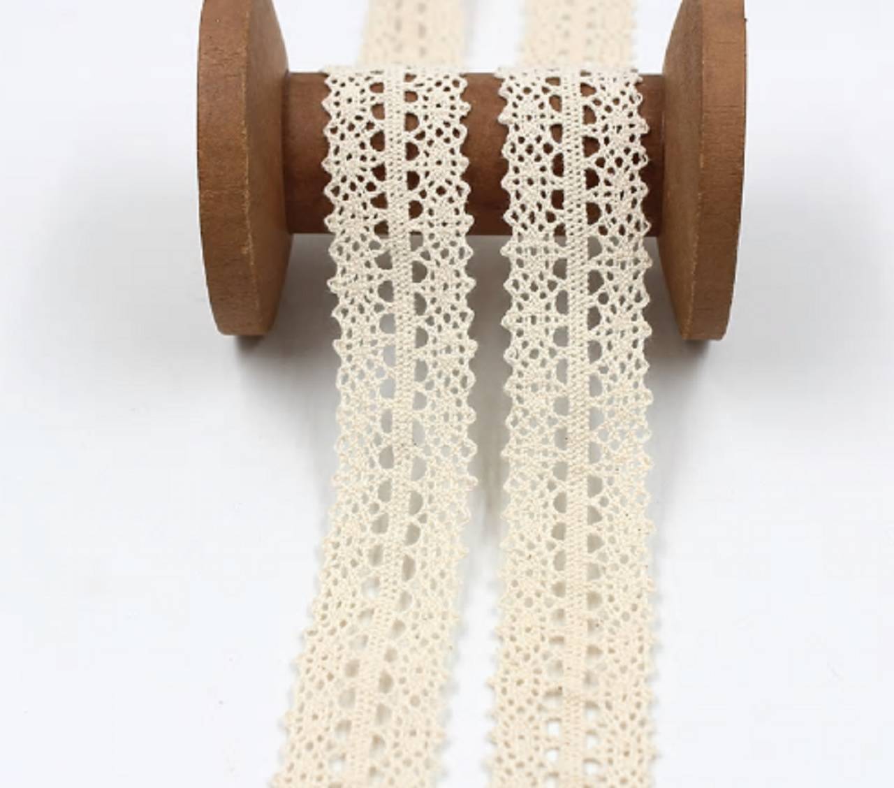 C115 Bavlnená čipka / cena za 1 m