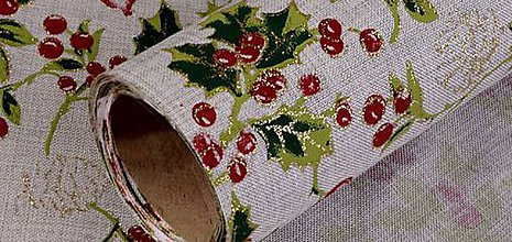 Textil - Dekoračná vianočná látka cesmína s glitrami - 10336669_