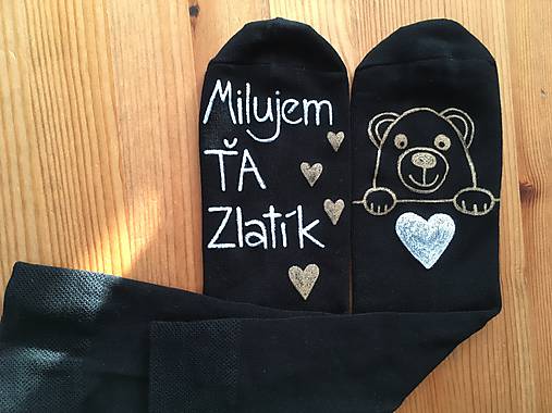 Zamilované maľované ponožky s nápisom: “Milujem Ťa / (Miláčik/ obrázok macka :)"- čierne)