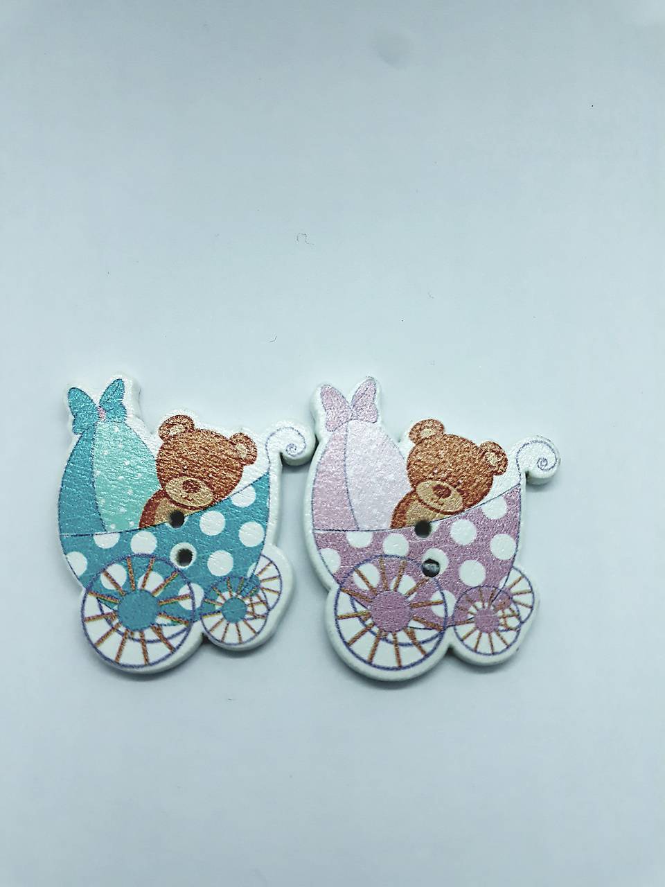 G104 Gombík drevený Macko