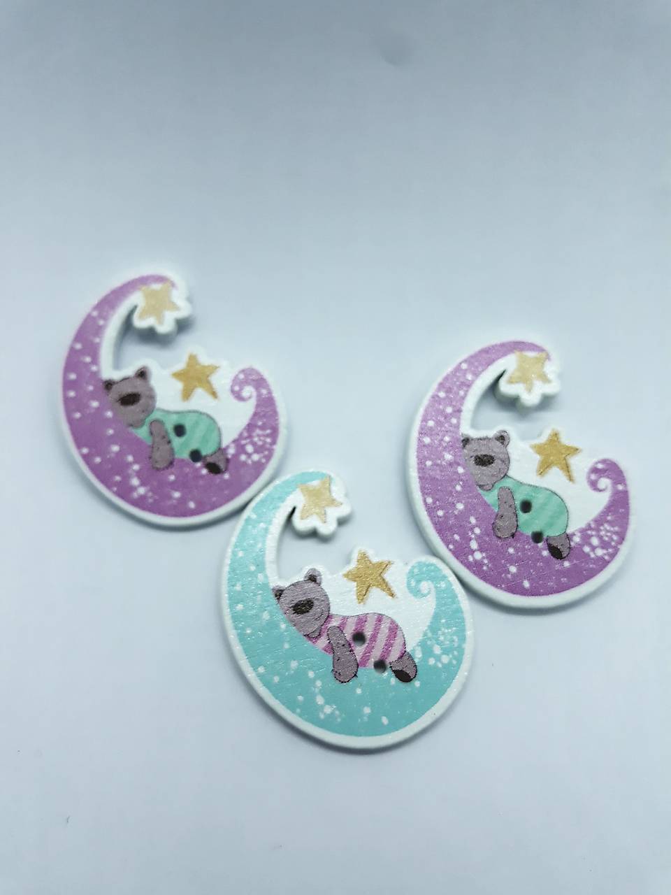 G104 Gombík drevený Macko