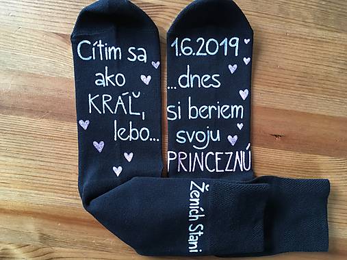 Maľované ponožky pre ženícha (biela + ružová na čiernych bez mena “princeznej”)