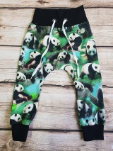 Detské oblečenie - Tepláky "panda" - 10432975_