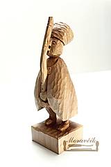 Fujarista - drevená soška