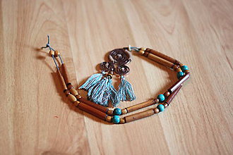 Náhrdelníky - Bohémsky náhrdelník so strapcami - 10435034_