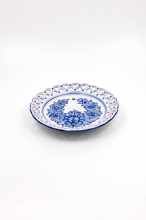 Vyrezávaný tanier (Modrý dekor)