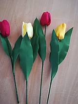 Dekorácie - Tulipány z foamiranu - 10457417_