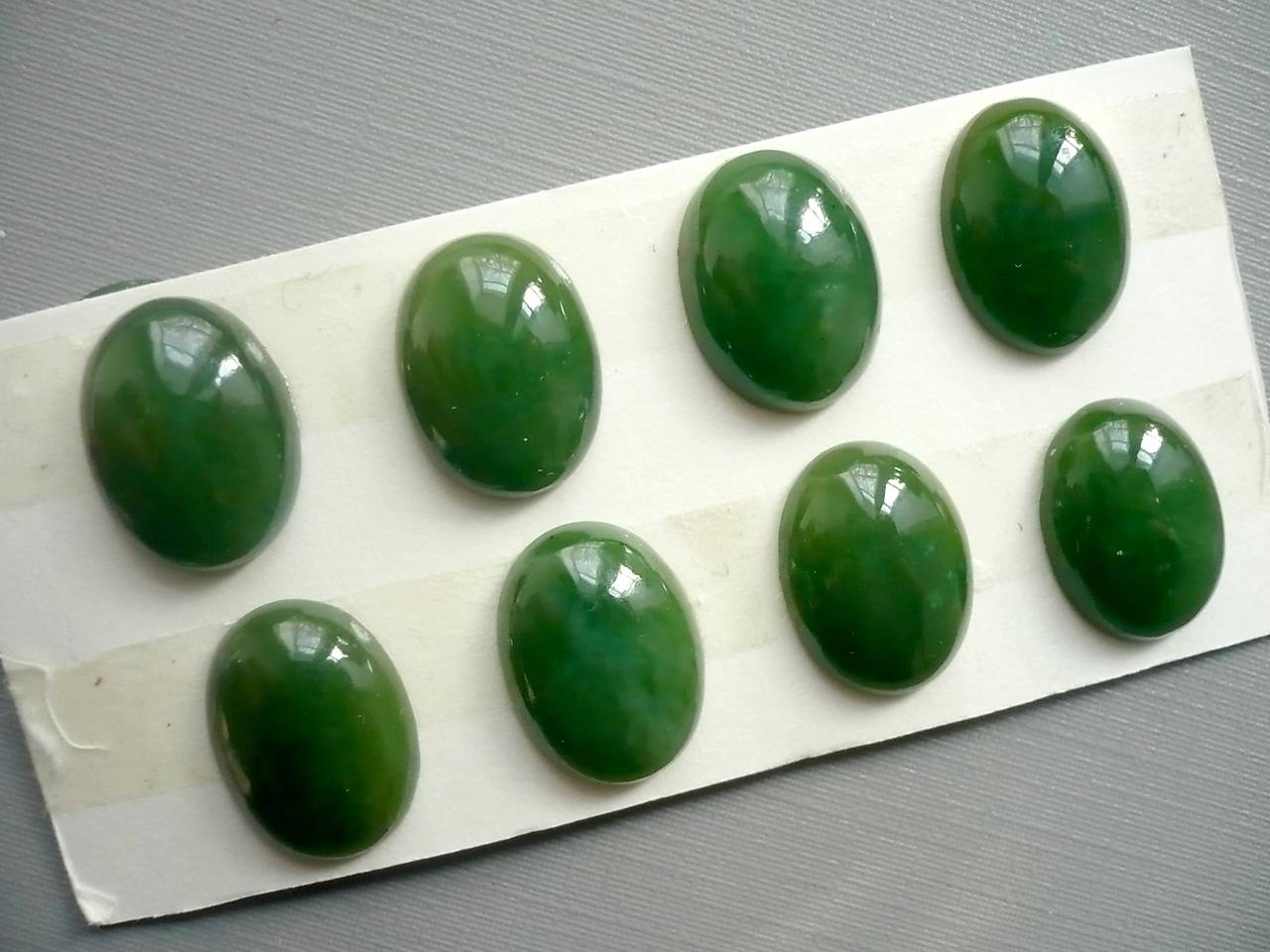 Kabošon - jadeit 16 mm