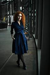 Šaty - Zavinovací šaty MONA, indigo modrá - 10483162_