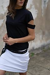 Topy, tričká, tielka - Čierne tričko BLACK & WHITE COLLECTION (M) - 10490077_
