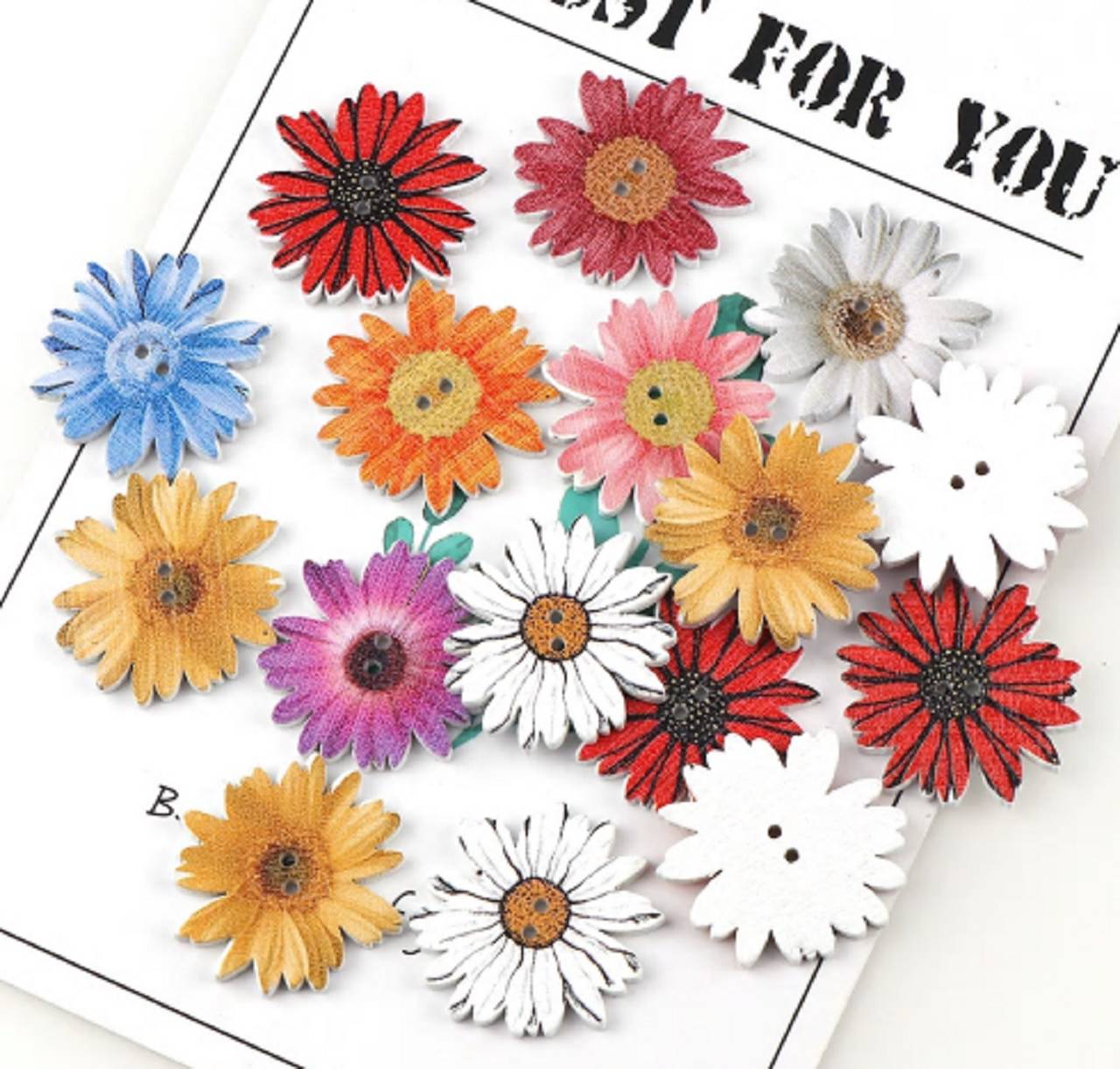 G104 Gombík drevený kvietok