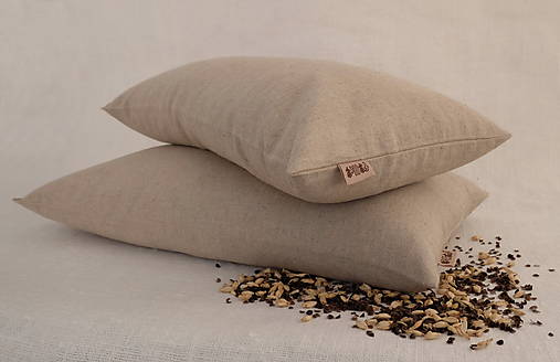 Úžitkový textil - Funkčný šupkový FILKI vankúš 40 cm (prírodný poloľanový) - 10496904_