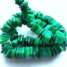 Korálky - Perleťové kamienky-návlek cca 39cm (zelená) - 10515035_