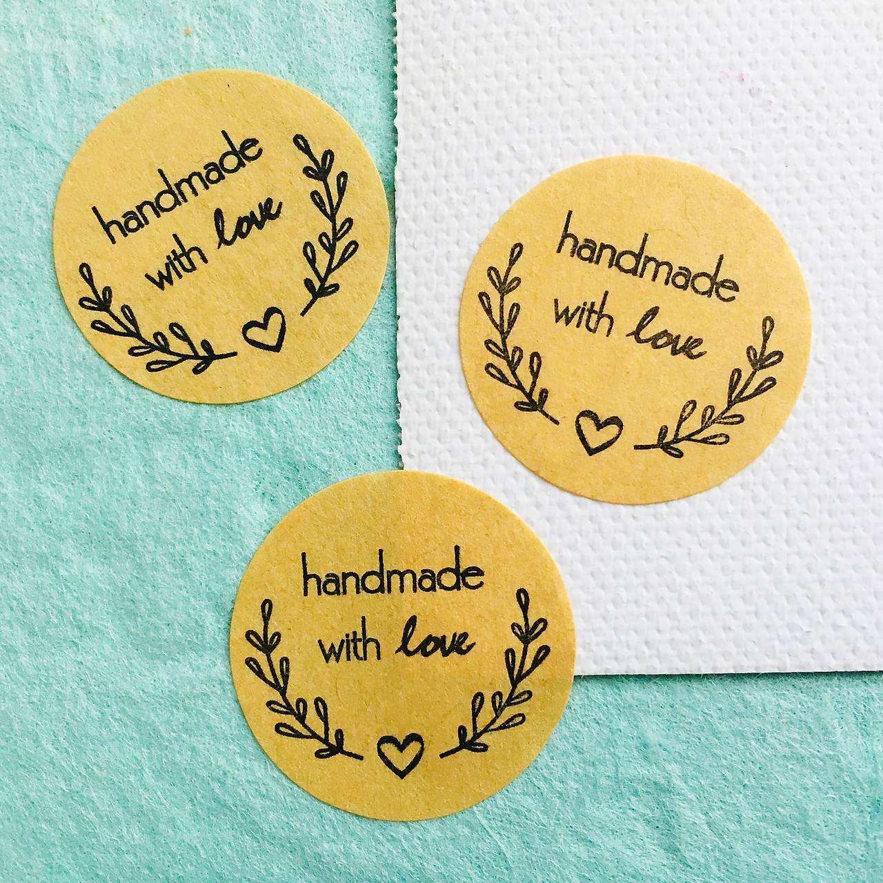 papierové nálepky "Handmade"