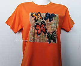 Topy, tričká, tielka - Motýle - ručne maľované tričko - orange - 10527344_