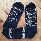 Ponožky, pančuchy, obuv - Maľované ponožky pre ženícha - 10528842_
