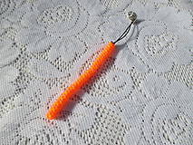 Kľúčenky - Prívesok "filofun" - pletenie z plastových káblikov (šikmá - ružovooranžová FLUO) - 10551792_