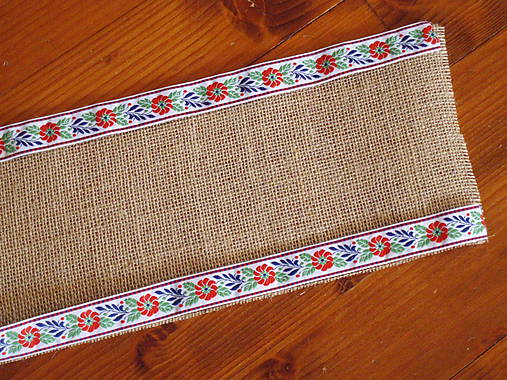 Úžitkový textil - Folklórna jutová šerpa na stôl šírka 15cm aj iné šírky - 10564128_