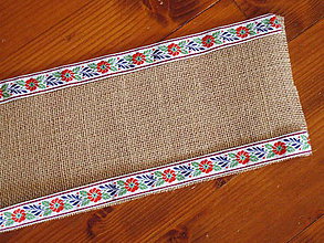 Úžitkový textil - Folklórna jutová šerpa na stôl šírka 15cm aj iné šírky - 10564128_