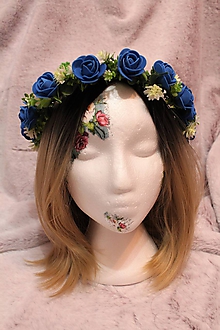 Ozdoby do vlasov - Svadobný kvetinový venček do vlasov "kráľovská modrá" - 10571110_