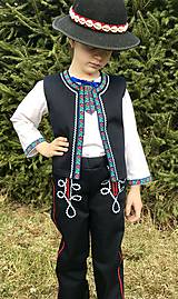 Detské oblečenie - Chlapčenské folklórne nohavice - 10571493_