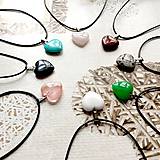 Náhrdelníky - Simple Gemstone Heart Necklace / Náhrdelník srdce s minerálom #2055 (Cherry krištáľ synt.) - 10575538_