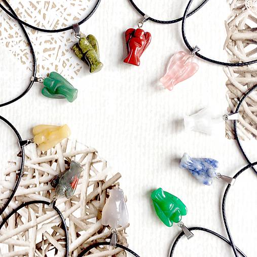 Simple Gemstone Angel Necklace / Náhrdelník anjel s minerálom #2057