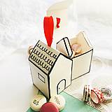 Darčeky pre svadobčanov - papierová darčeková škatuľka Domček pre svadobčanov/na koláče alebo cukríky - 10580405_