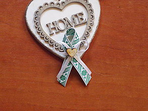 Svadobné pierka - Č. 320 Folklórne pierka so sv. zeleným vzorom so srdcom s iniciálkami mien - 10583444_