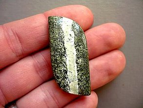 Minerály - Kabošon chrysotilu 41 mm, č.8f - 10589091_