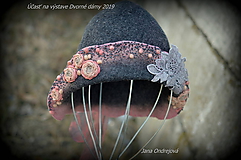Čiapky, čelenky, klobúky - Plstený klobúk sivo-ružový - 10594167_
