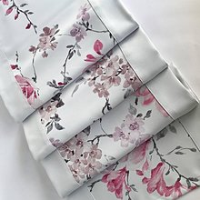 Úžitkový textil - dekoračné a kuchynské obrusy magnolie na jemnom sivom - 10598111_