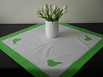 Úžitkový textil - Jarný obrus - Zelené vtáčiky - 10611915_