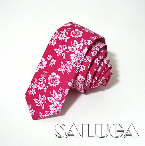 Slim cyklamenová kravata - vzorovaná - kvetinová