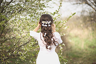 Ozdoby do vlasov - Jemný biely set vhodný na svadby a na  prvé sväté prijímanie - 10616021_