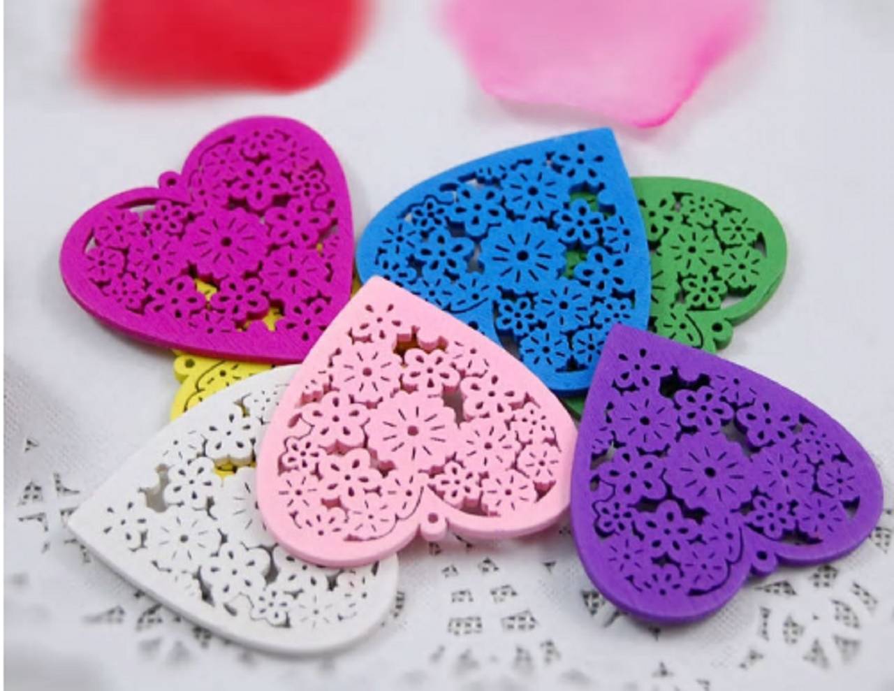 VY106 Srdiečko farebné 4,5 cm 