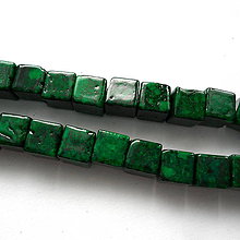 Minerály - Minerály-kocky-1ks (5mm-mramor smaragdový) - 10635211_