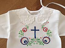 Detské oblečenie - Krstná maľovaná ľudovoladená košieľka (farebná s modrým menom) - 10633214_