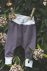 Detské oblečenie - PUPU rastúce pudláče tmavošedé (bio-bavlna) - 10636863_